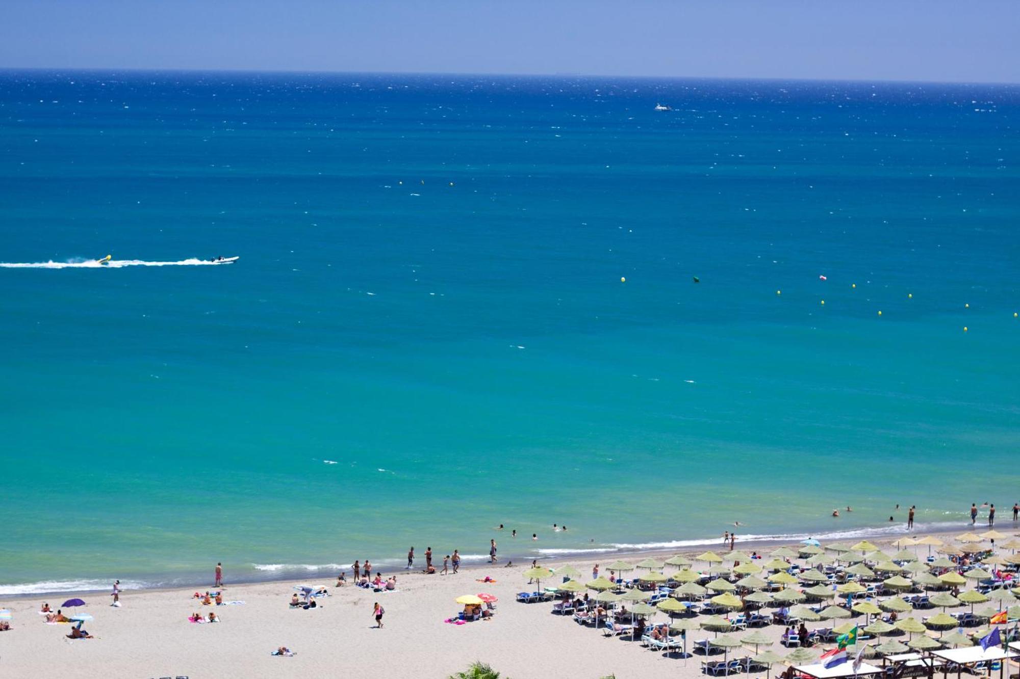 Mara'S Apartments Torremolinos La Mar - Beachfront Tiny House - Bajondillo Exteriör bild